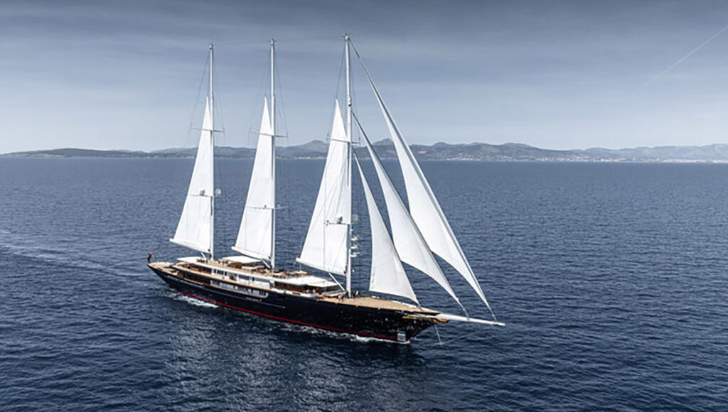 Koru Yacht